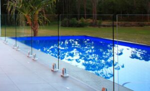 Secure Your Swimming Pool With An Attractive Glass Pool Fence